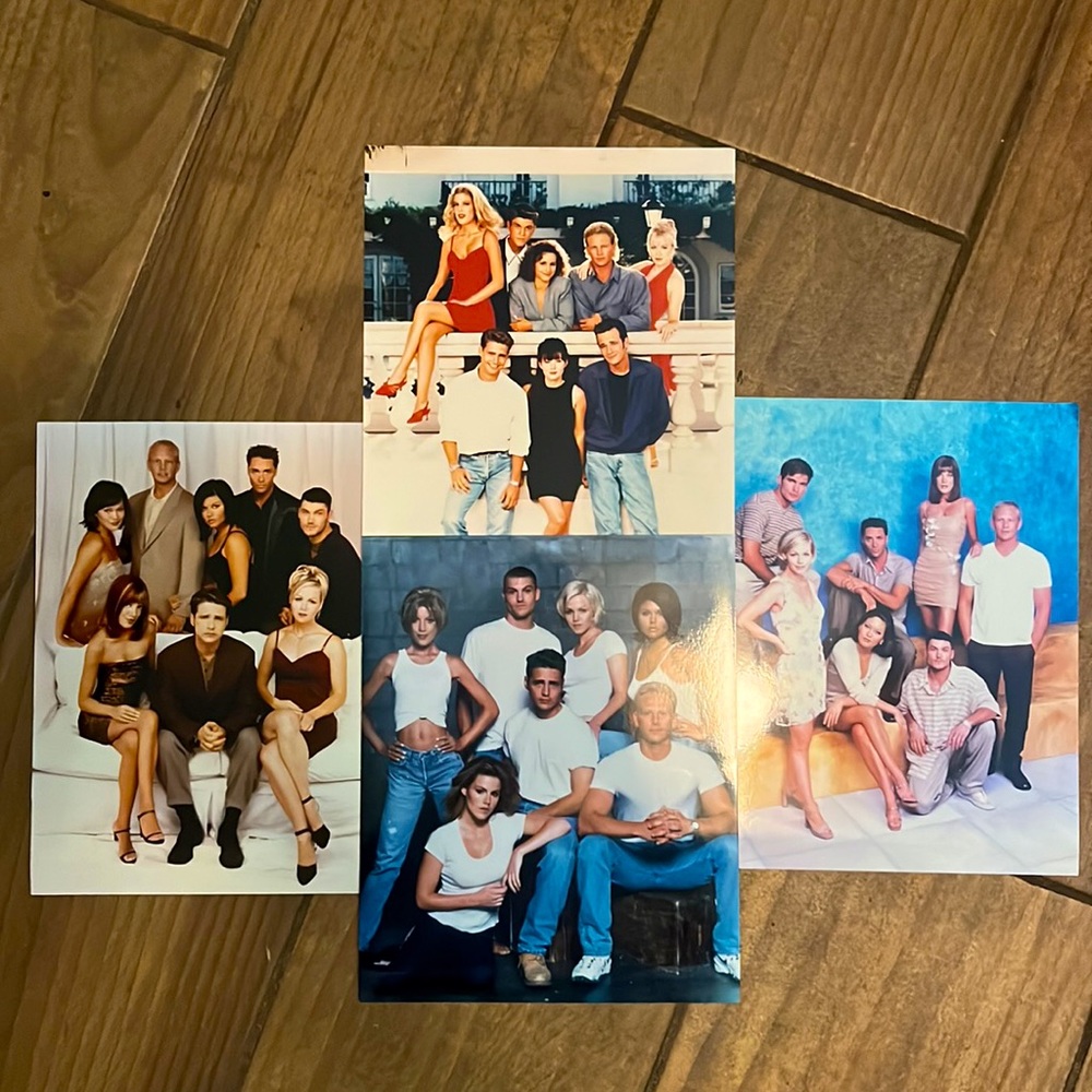BEVERLY HILLS 90210 SET OF 8 NEVER USED POSTCARDS AND 2 SETS OF 4 8x10 GLOSSYS
